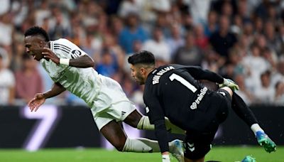 Van Basten explota por el penalti favorable al Real Madrid: "¿Qué tontería hay que tener para pitar eso?"