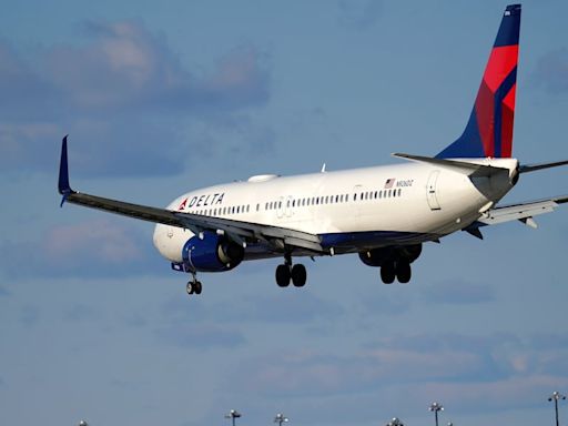 Delta flight diverts to New York after passengers are served spoiled food