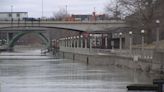 Iceless canal and balmy forecast worry Winterlude revellers