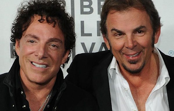 Journey's Jonathan Cain Again Sues Neal Schon Over Spending