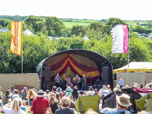 Win tickets to Purbeck Valley Folk Festival!
