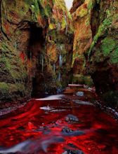 Blood River Scotland - Amazing Places