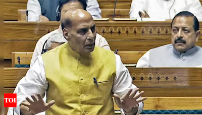 Sensitive issue of national security, Rahul Gandhi misleading nation on Agnipath, says Rajnath Singh | India News - Times of India