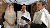 You don't need a rabbi to get married, but here's why it's a good idea - Jewish Telegraphic Agency