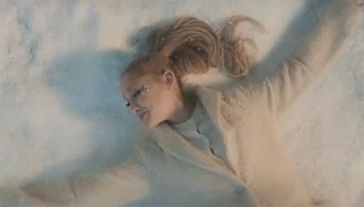 Ariana Grande vuelve a superarse con un 2º single