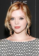 Dreama Walker