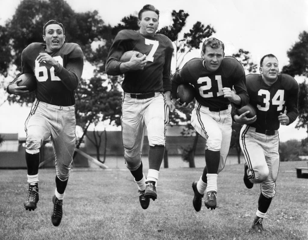 Today in Sports History: Chicago Cardinals become the first NFL team to train out of state