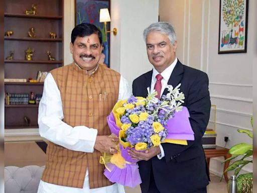 Madhya Pradesh's CM Yadav Meets British Deputy High Commissioner to Enhance Investment and Export Opportunities | - Times of India