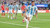 Con su grito ante Chile, Lautaro Martínez sigue escalando en la tabla de máximos goleadores y quedó a tiro de dos figuras históricas