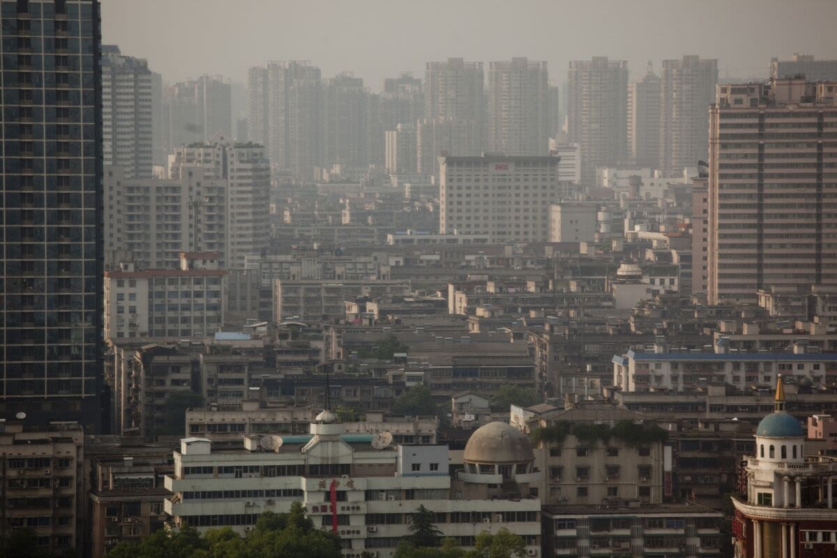 Finance Chief of Troubled China Province Dies in High-Rise Fall