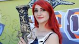 No Comment : Stars, cosplayers et hordes de fans à Sofia pour Aniventure Comic-Con