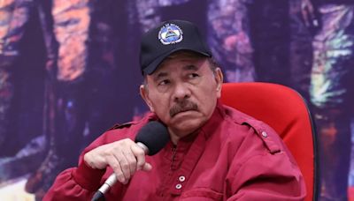 Daniel Ortega calificó de traidor la patria a su hermano Humberto, a quien mantiene en arresto domiciliario: “Tenía entregada su alma al diablo”