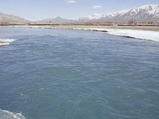 With Pakistan team in J&K, BJP leader seeks termination of Indus Water Treaty