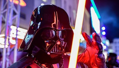 Jedis need not apply: Wookie Rookie to get paid to watch every ‘Star Wars’ movie for first time