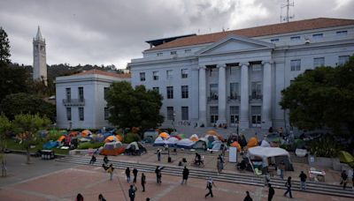 Berkeley takes hands-off approach to Gaza campus protests. Columbia called the police