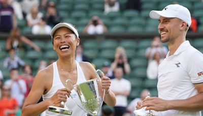 Hsieh and Zielinski win mixed doubles title at Wimbledon