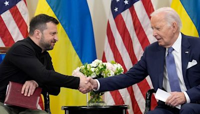 Biden announces $225m arms package for Ukraine as he meets with Zelensky in France