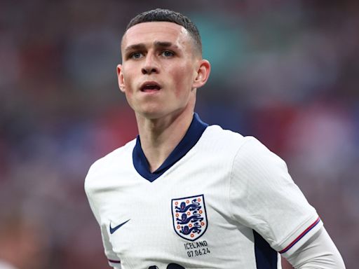 Phil Foden chant: Lyrics, video & meaning of England fans' song for Man City star at Euro 2024 | Goal.com English Qatar