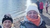 Las vacaciones extremas de Marcela Feudale junto a su madre de 87 años: sus fotos en la Patagonia