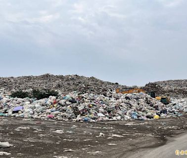 新豐掩埋場暫置20萬噸垃圾 楊文科指示5年內化去