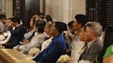 En boda colectiva, 41 parejas se casaron en Catedral