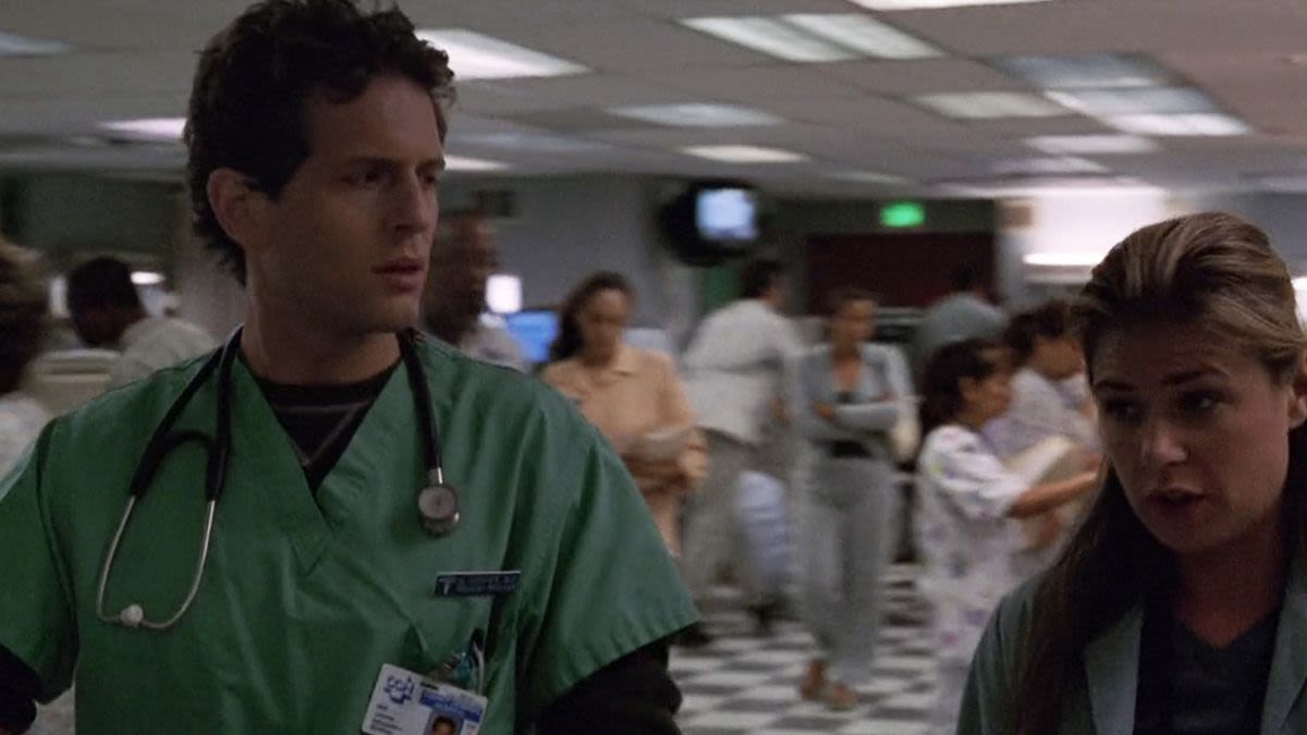 32 Stars Who Made Cameos On ER