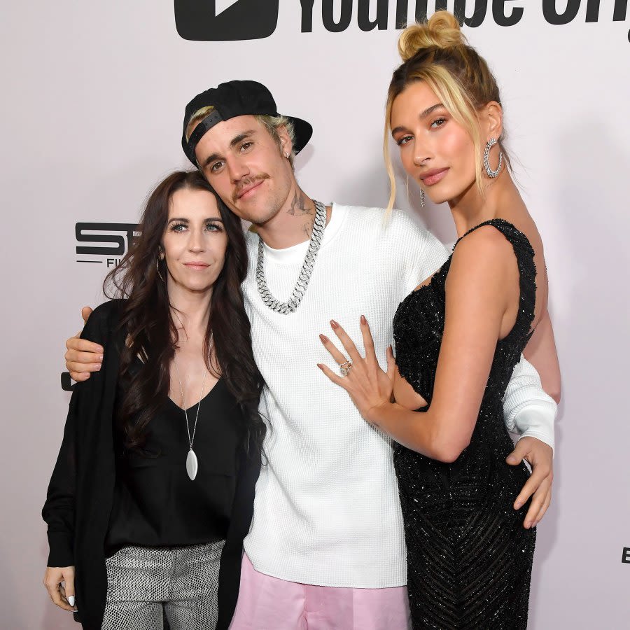 Justin Bieber's Mom Accidentally Starts Rumor Hailey Is Expecting Twins