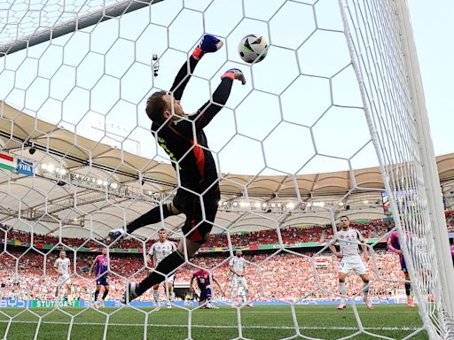 Germany cruise into Euro knockout stage with 2-0 win over Hungary