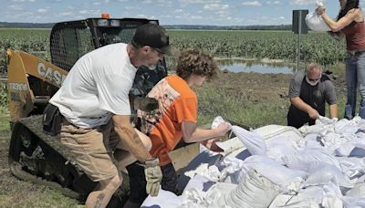 What’s causing the devastating flooding in the Midwest?