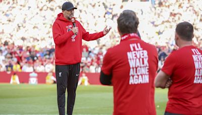 La emotiva despedida del técnico Jürgen Klopp que lo hizo llorar en su último partido con Liverpool - La Opinión