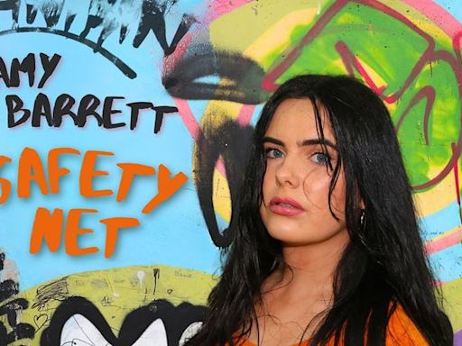 Talented Wicklow singer-songwriter Amy Barrett releases single ‘Safety Net’