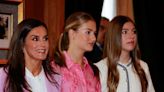 El look con el que la reina Letizia deja brillar a sus hijas mientras rompe una tradición