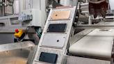 蘋果碳中和實驗：拆解舊iPhone、回收稀土的機器人