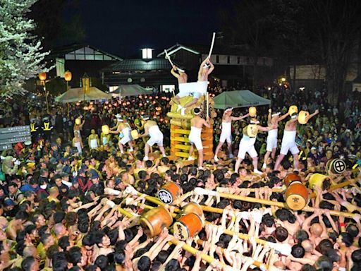 睽違5年完全復活！岐阜縣飛驒市「古川祭」看裸男車拚與夜祭今天登場