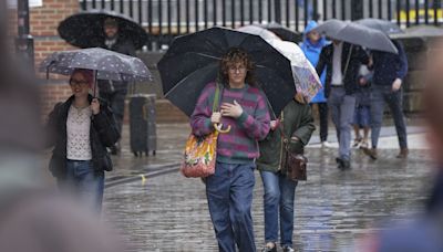 UK retail sales slump after April showers dampen spending