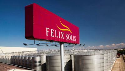 Valdepeñas: Félix Solís cerrará el lunes sus instalaciones en apoyo a la concentración del productor