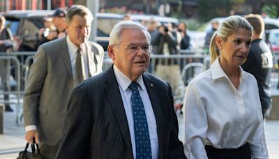 Menendez’s Blame-My-Wife Strategy Has Its Risks