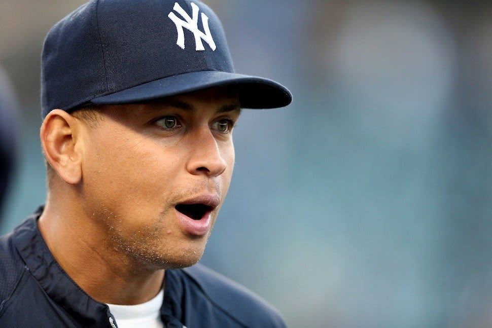 Deadspin | Report: A-Rod Considering Settlement