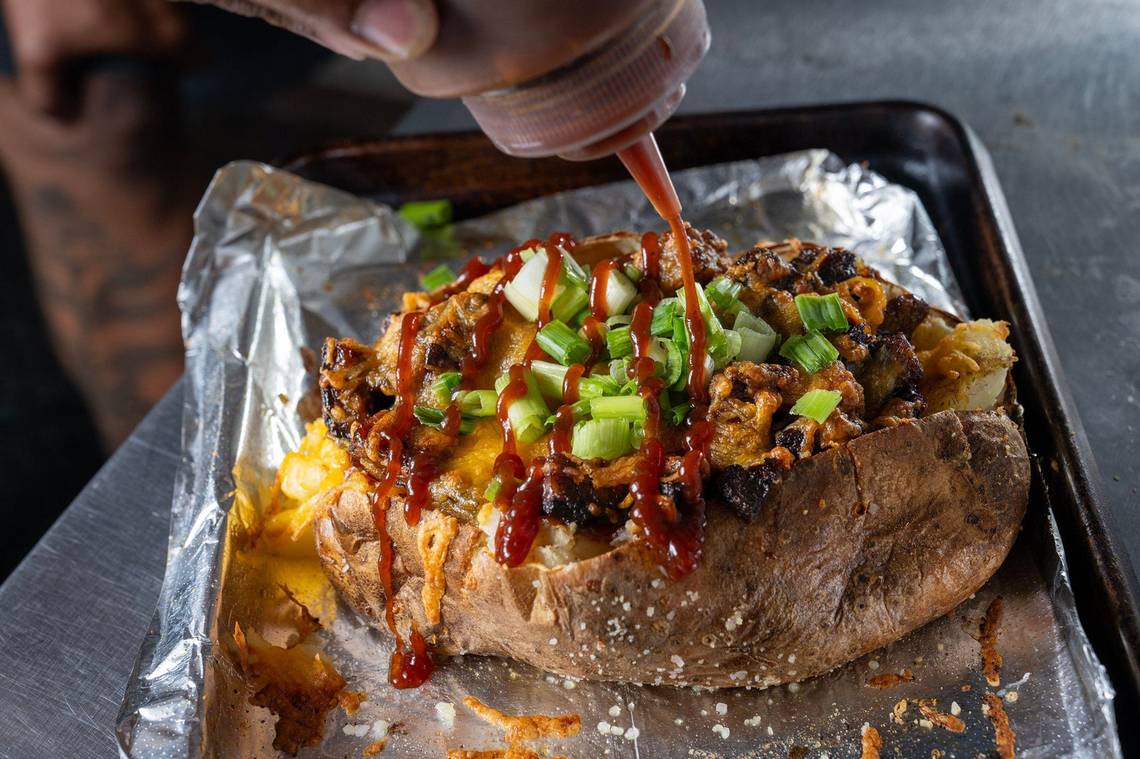 His Kansas City food truck sells massive baked potatoes. Now he’s opening a restaurant