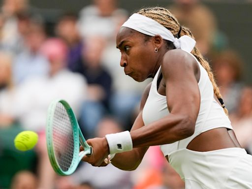 Coco Gauff and Carlos Alcaraz advance at Wimbledon. Naomi Osaka loses