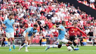 Garnacho hizo un golazo, pero Manchester City empató y se consagró campeón de la Community Shield en los penales