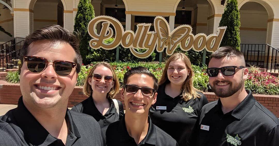 Dollywood job fairs scheduled in August for fall and Christmas seasons