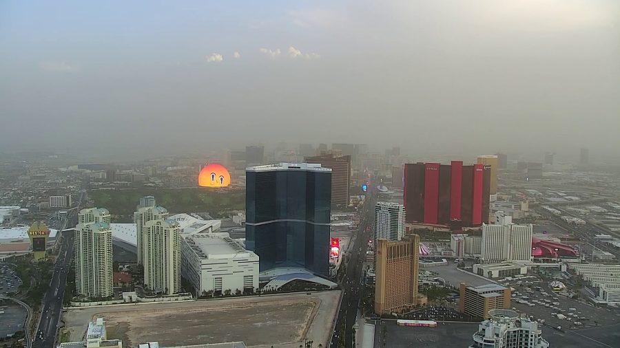 Dust moves into Las Vegas valley due to storms in Arizona