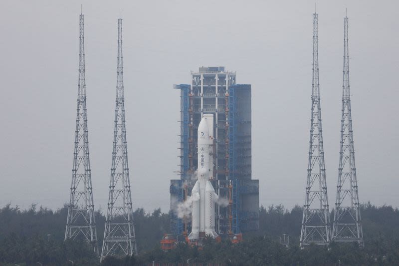 China's Chang'e-6 probe lifts off from far side of moon