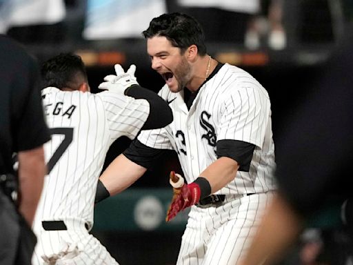 Benintendi hits 2nd home of game in 10th, White Sox beat Rays 8-7 for 5th win of season.