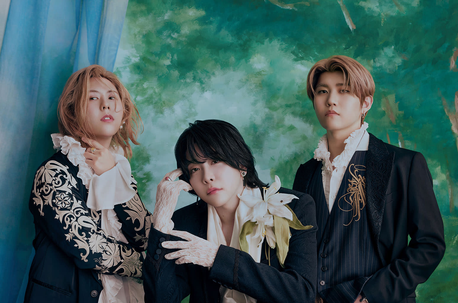 Mrs. GREEN APPLE’s ‘Lilac’ Reaches No. 1 After 14 Weeks on Japan Hot 100