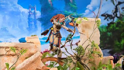 You can finally have a miniature Aloy on your desk thanks to these official PlayStation figures