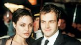 Jonny Lee Miller, primer esposo de Angelina Jolie, confiesa lo más extraño que hizo para conquistarla