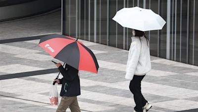 鋒面通過北部入夜防雨 西半部31日留意較大雨勢