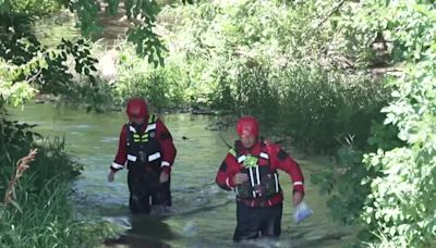 Council Bluffs law enforcement help those in flooded homeless encampments relocate